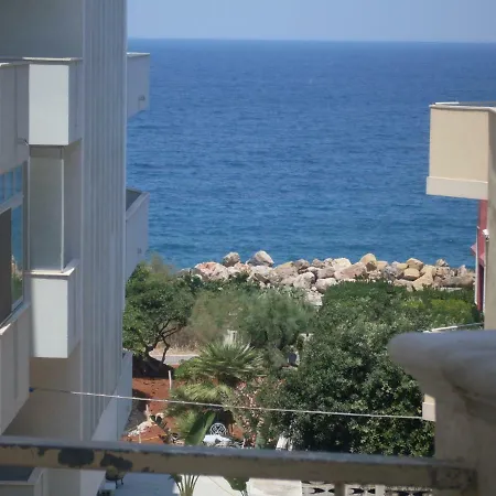 Ampio Con Vista Mare
